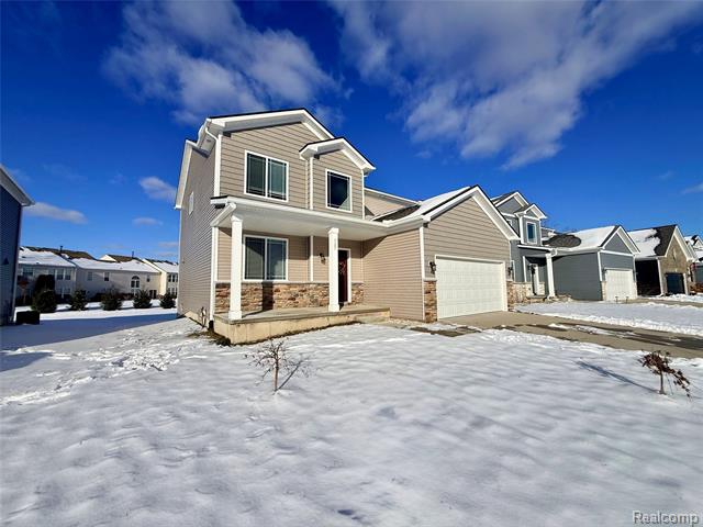 Builiding view one for 327 Hidden River East, Holly, MI. 48442