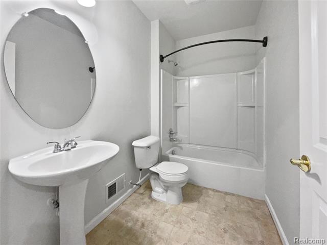 Builiding view eighteen for 51109 Mayfair, Novi, MI. 48374