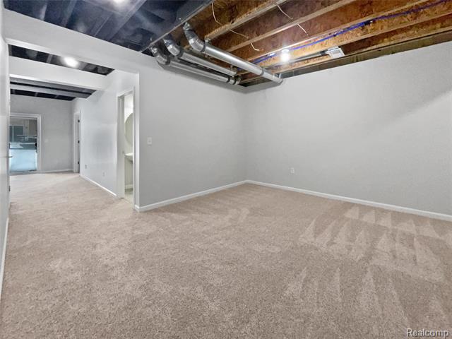 Builiding view seventeen for 51109 Mayfair, Novi, MI. 48374