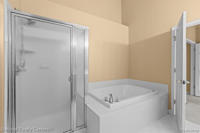 Builiding view fifteen for 49944 Blackberry, Novi, MI. 48374