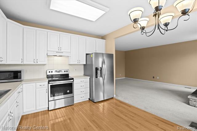 Builiding view seven for 49944 Blackberry, Novi, MI. 48374