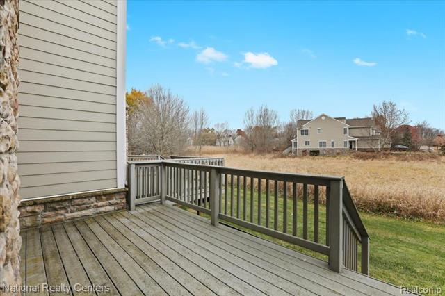 Builiding view twenty one for 49944 Blackberry, Novi, MI. 48374