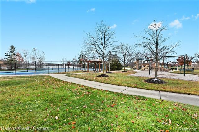 Builiding view twenty seven for 49944 Blackberry, Novi, MI. 48374