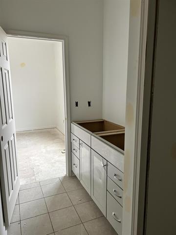 Builiding view seven for 28510 Coyote, New Hudson, MI. 48165