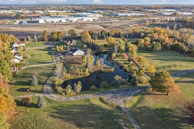 Builiding view thirteen for 28510 Coyote, New Hudson, MI. 48165