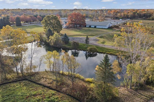 Builiding view twenty one for 28510 Coyote, New Hudson, MI. 48165