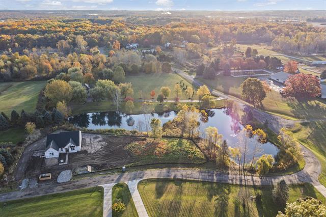 Builiding view two for 28510 Coyote, New Hudson, MI. 48165