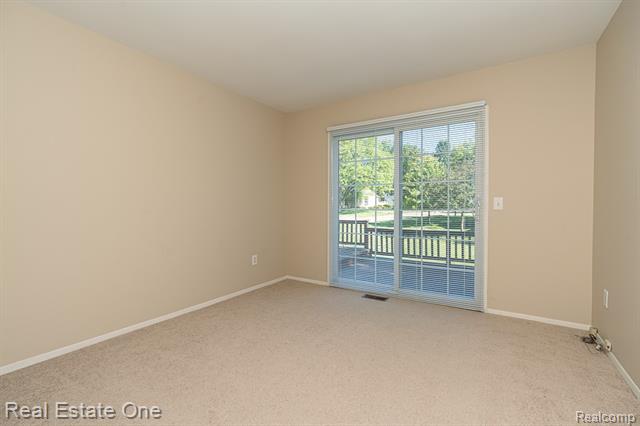 Builiding view nine for 1242 Kings Cove, Rochester, MI. 48306