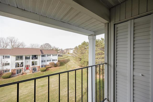 Builiding view nineteen for 440 Baldwin # 56, Rochester, MI. 48307