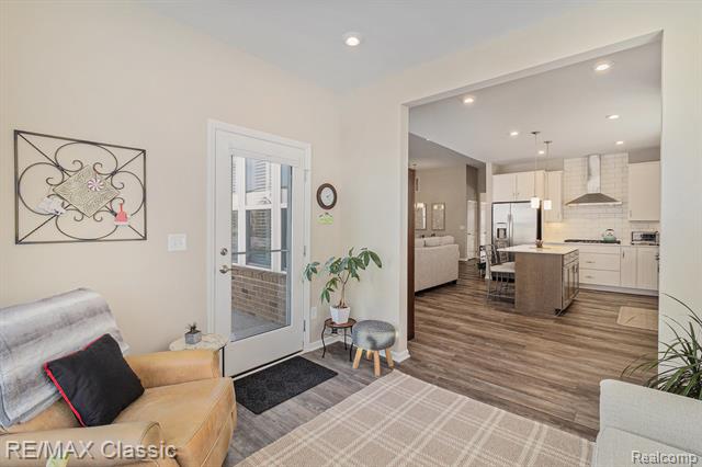 Builiding view eleven for 48738 Rockview, Novi, MI. 48374