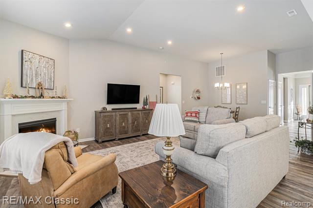 Builiding view five for 48738 Rockview, Novi, MI. 48374