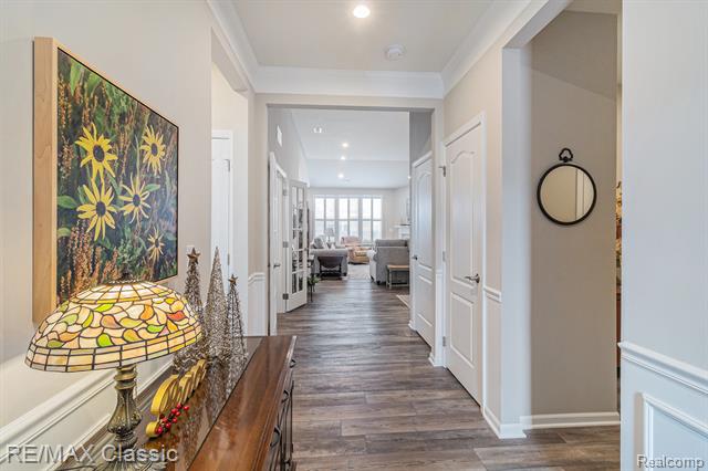 Builiding view three for 48738 Rockview, Novi, MI. 48374