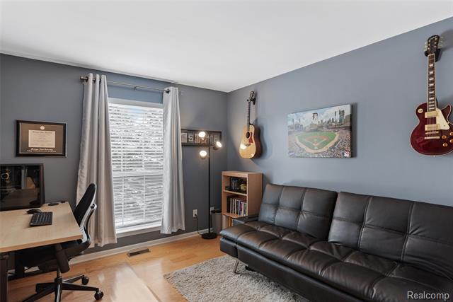 Builiding view seventeen for 30210 Chesapeake, Walled Lake, MI. 48390