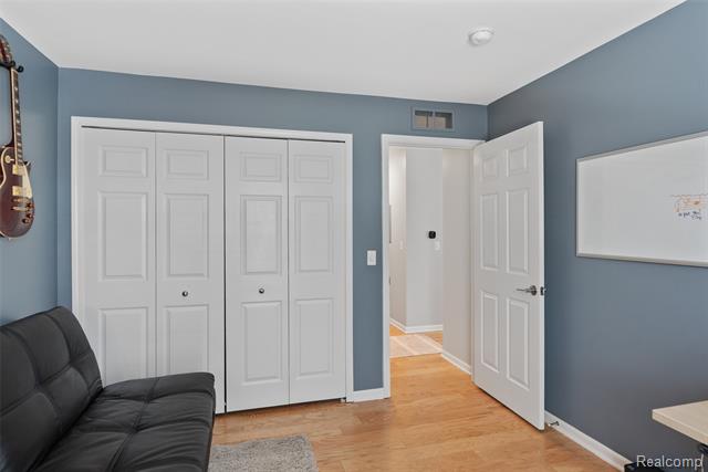 Builiding view sixteen for 30210 Chesapeake, Walled Lake, MI. 48390