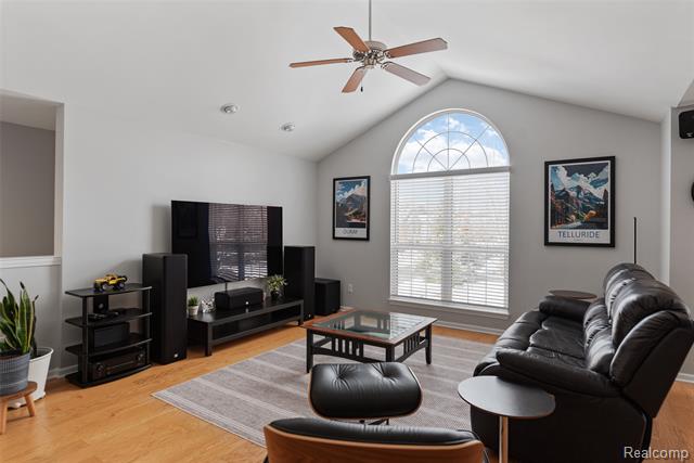 Builiding view two for 30210 Chesapeake, Walled Lake, MI. 48390