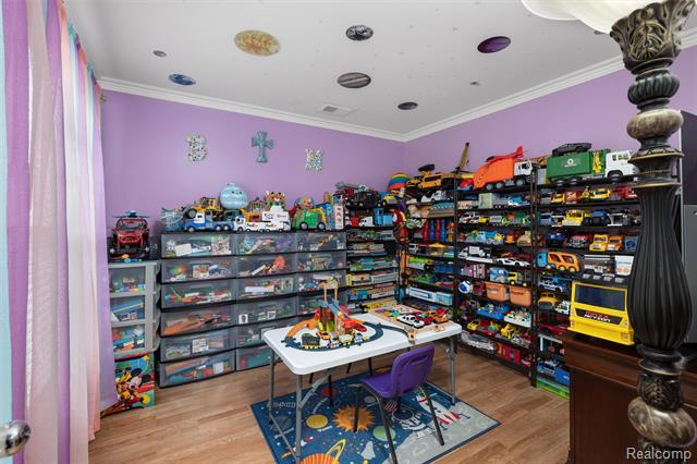 Builiding view eleven for 340 N Wixom, Wixom, MI. 48393