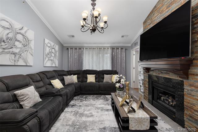 Builiding view six for 340 N Wixom, Wixom, MI. 48393