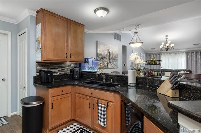 Builiding view ten for 340 N Wixom, Wixom, MI. 48393