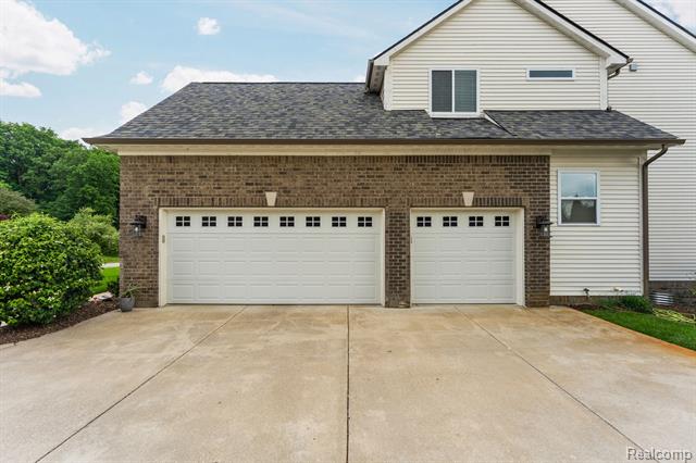 Builiding view fifty for 613 Olivia, Milford, MI. 48381