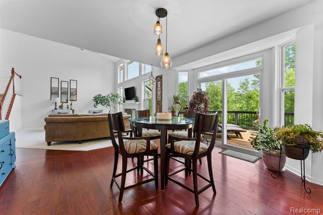Builiding view twenty four for 613 Olivia, Milford, MI. 48381