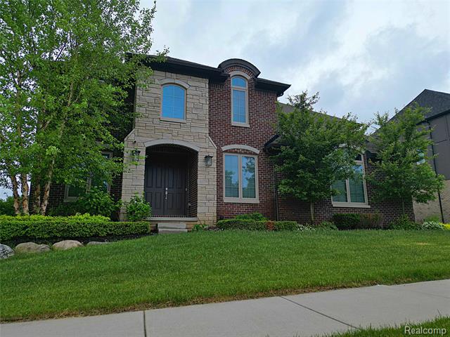 Builiding view three for 4966 Park Manor, Troy, MI. 48098