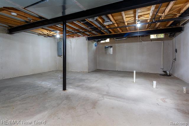 Builiding view thirty for 1509 Anne, Royal Oak, MI. 48067