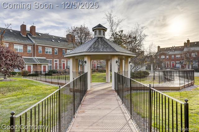 Builiding view forty three for 1509 Chesapeake, Royal Oak, MI. 48067