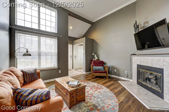 Builiding view four for 1509 Chesapeake, Royal Oak, MI. 48067