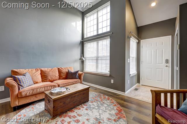 Builiding view seven for 1509 Chesapeake, Royal Oak, MI. 48067