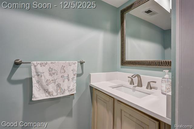 Builiding view thirty two for 1509 Chesapeake, Royal Oak, MI. 48067