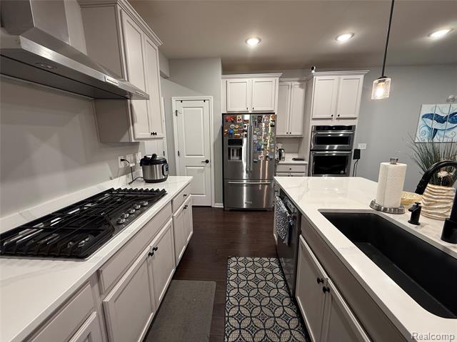 Builiding view nine for 4811 Broomfield Way, Lake Orion, MI. 48359