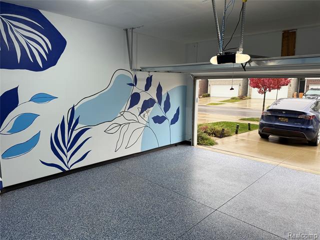 Builiding view sixty six for 4811 Broomfield Way, Lake Orion, MI. 48359