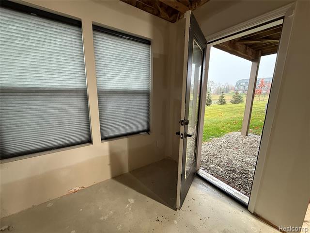 Builiding view sixty two for 4811 Broomfield Way, Lake Orion, MI. 48359