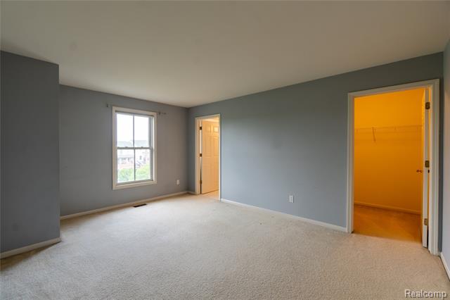 Builiding view sixteen for 3868 Forester, Auburn Hills, MI. 48326
