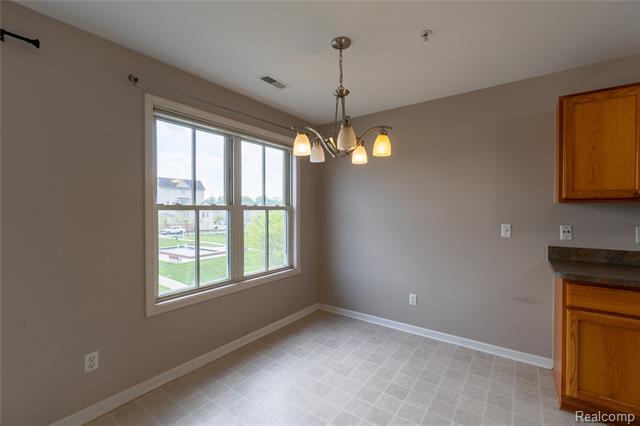 Builiding view twelve for 3868 Forester, Auburn Hills, MI. 48326