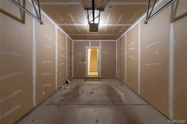 Builiding view twenty eight for 3868 Forester, Auburn Hills, MI. 48326