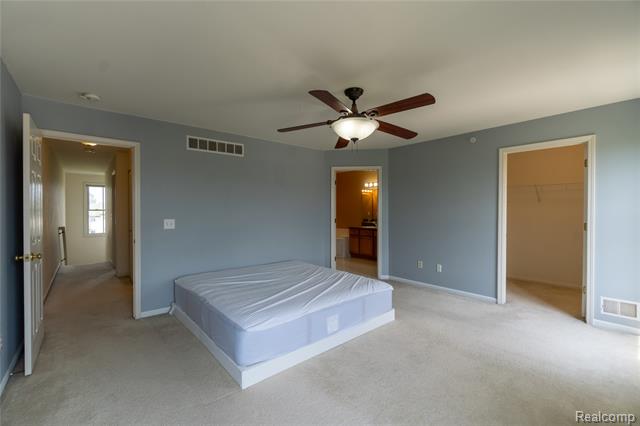 Builiding view twenty two for 3868 Forester, Auburn Hills, MI. 48326