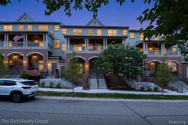 front view for 3922 Forester Blvd, Auburn Hills, Mi. 48326