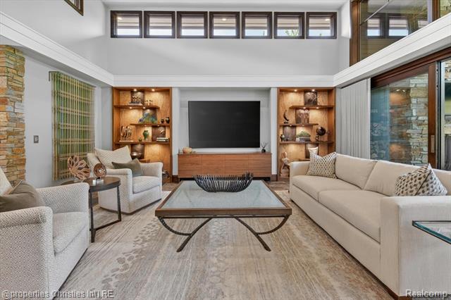 Builiding view eleven for 22635 Evergreen, Novi, MI. 48374