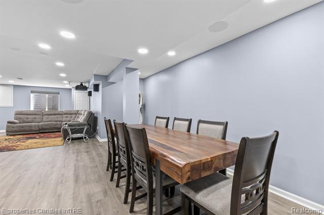 Builiding view forty for 25885 Tennyson, Novi, MI. 48374