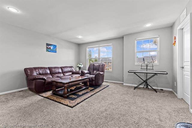 Builiding view nineteen for 25885 Tennyson, Novi, MI. 48374