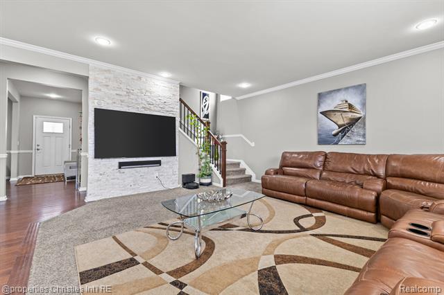 Builiding view six for 25885 Tennyson, Novi, MI. 48374