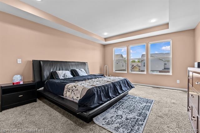 Builiding view twenty one for 25885 Tennyson, Novi, MI. 48374