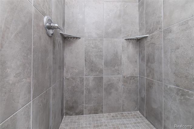 Builiding view fifty seven for 25558 Grandview, Novi, MI. 48375