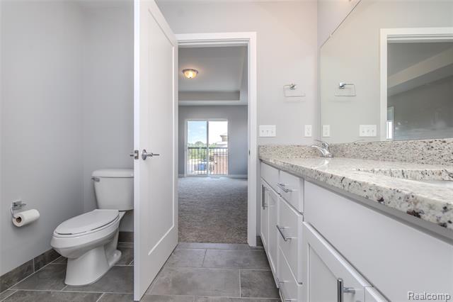 Builiding view fifty six for 25558 Grandview, Novi, MI. 48375