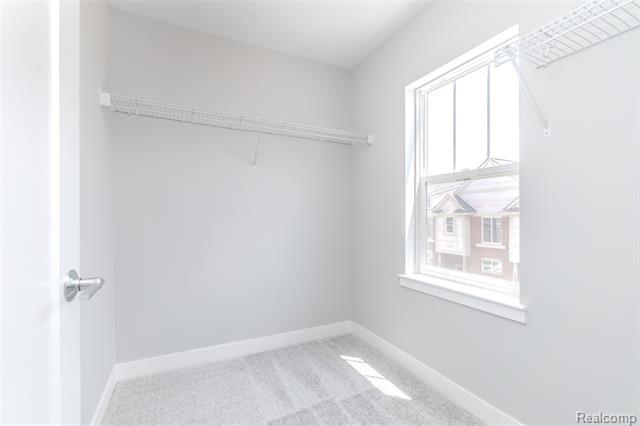 Builiding view fifty two for 25558 Grandview, Novi, MI. 48375