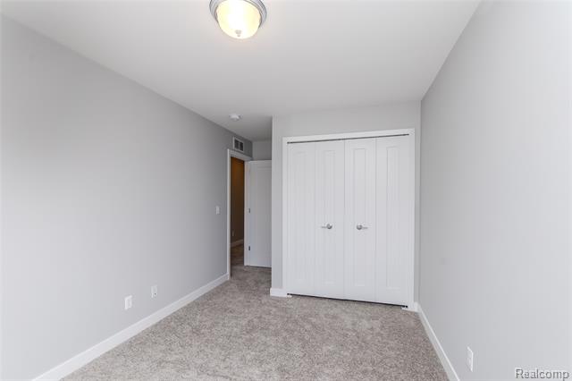 Builiding view sixty six for 25558 Grandview, Novi, MI. 48375