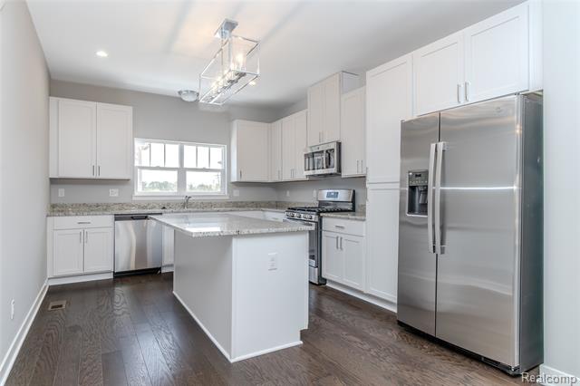 Builiding view twenty for 25558 Grandview, Novi, MI. 48375