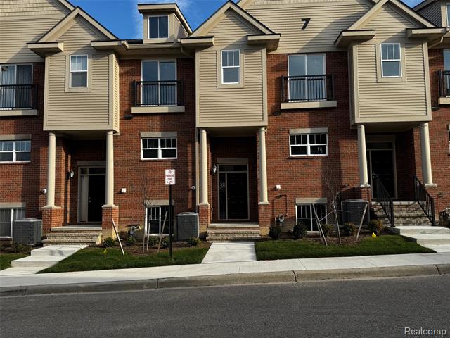 front view for 25558 Grandview Ln, Novi, Mi. 48375