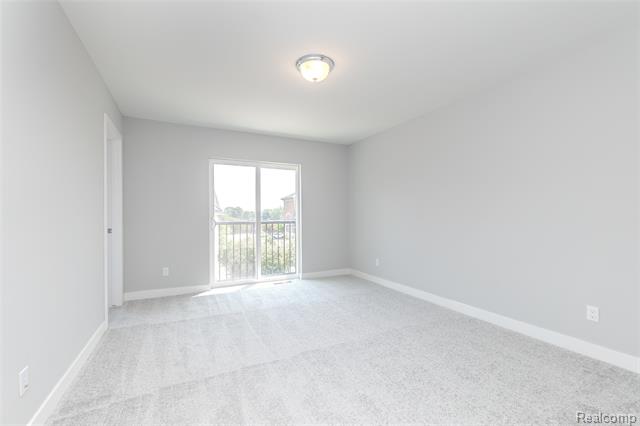 Builiding view thirty nine for 25534 Grandview, Novi, MI. 48375